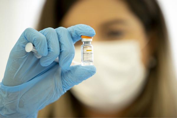 医务人员接种新冠疫苗意愿较低，原因何在？