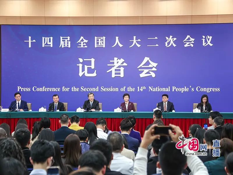 王贺胜在十四届全国人大二次会议民生主题记者会上答记者问